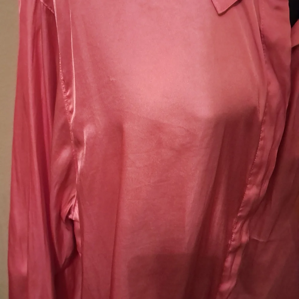 Old Navy Women's button down Blouse NWOT
